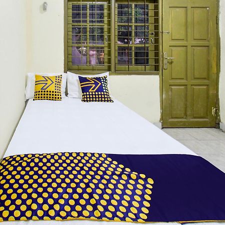 Oyo Life 93284 Kos Cendana Raya Hotel Mataram Luaran gambar